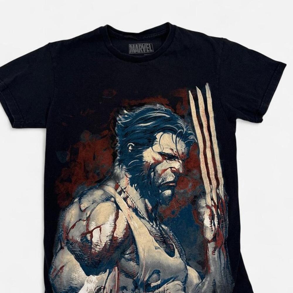 Marvel wolverine mega print t